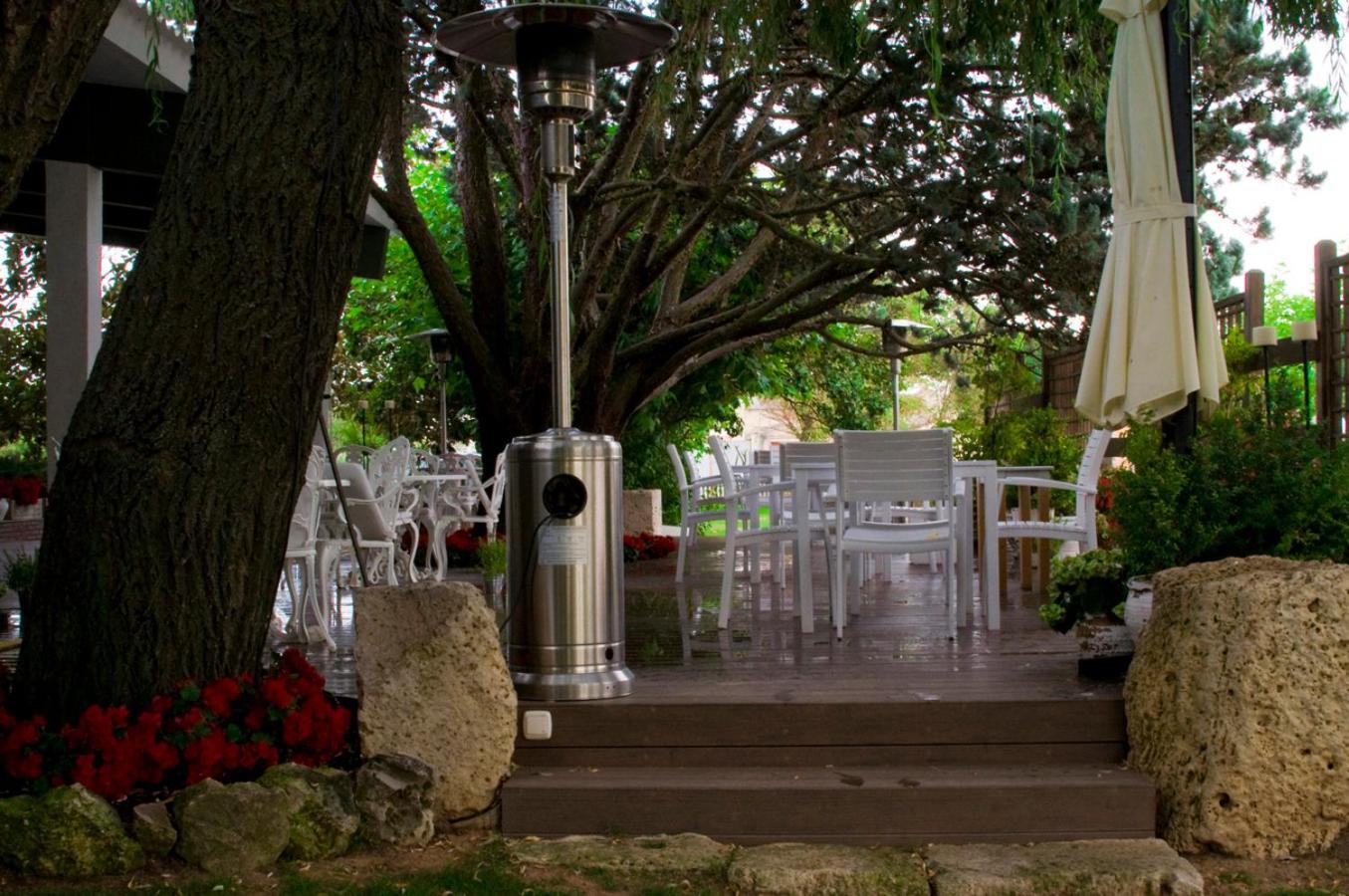 H & R Estrella Del Bajo Carrion Hotel Villoldo Exterior photo